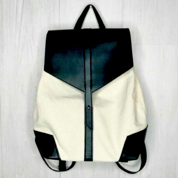 NEW Deux Lux Demi Backpack - Picture 1 of 4